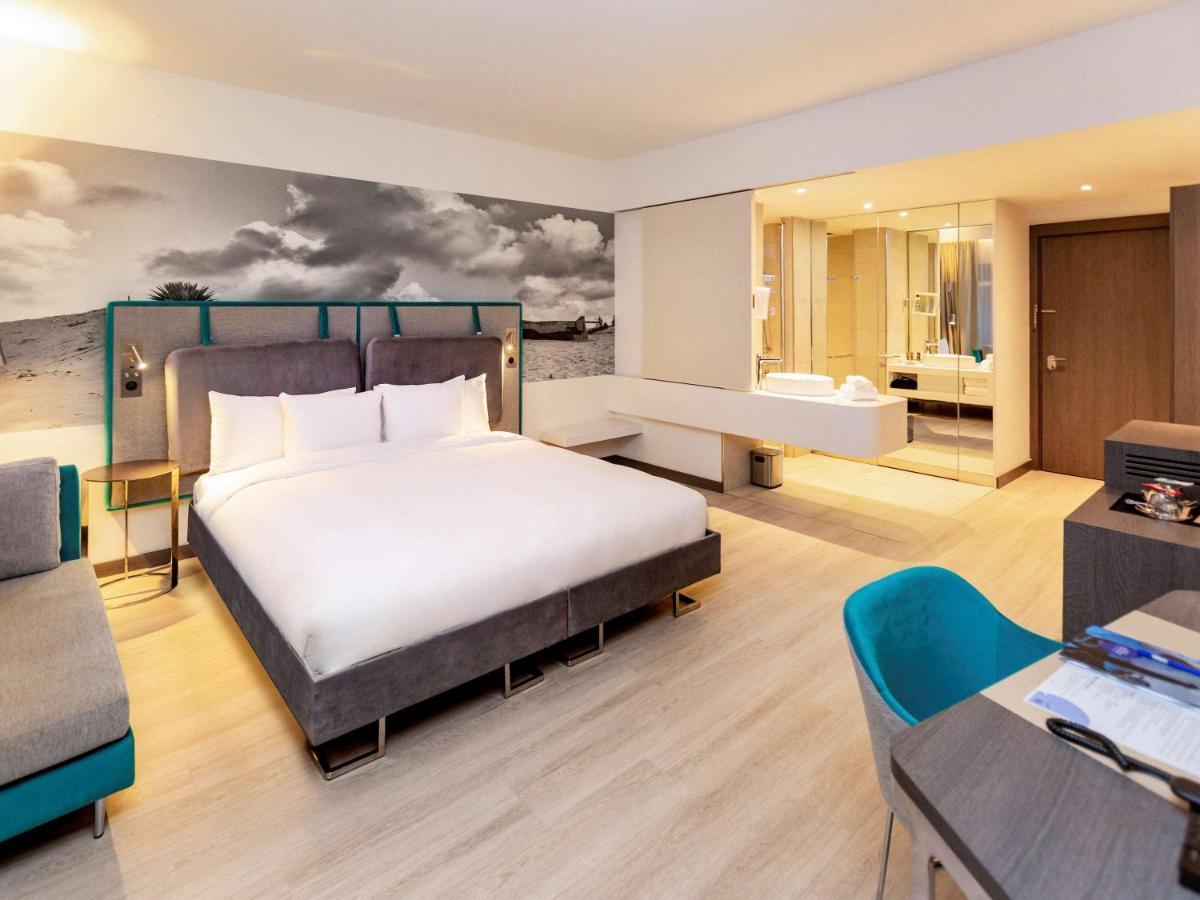 Novotel Convention And Spa Antananarivo Exterior photo