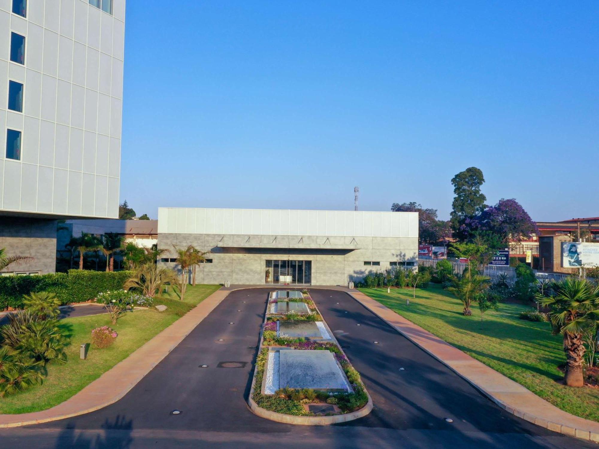 Novotel Convention And Spa Antananarivo Exterior photo
