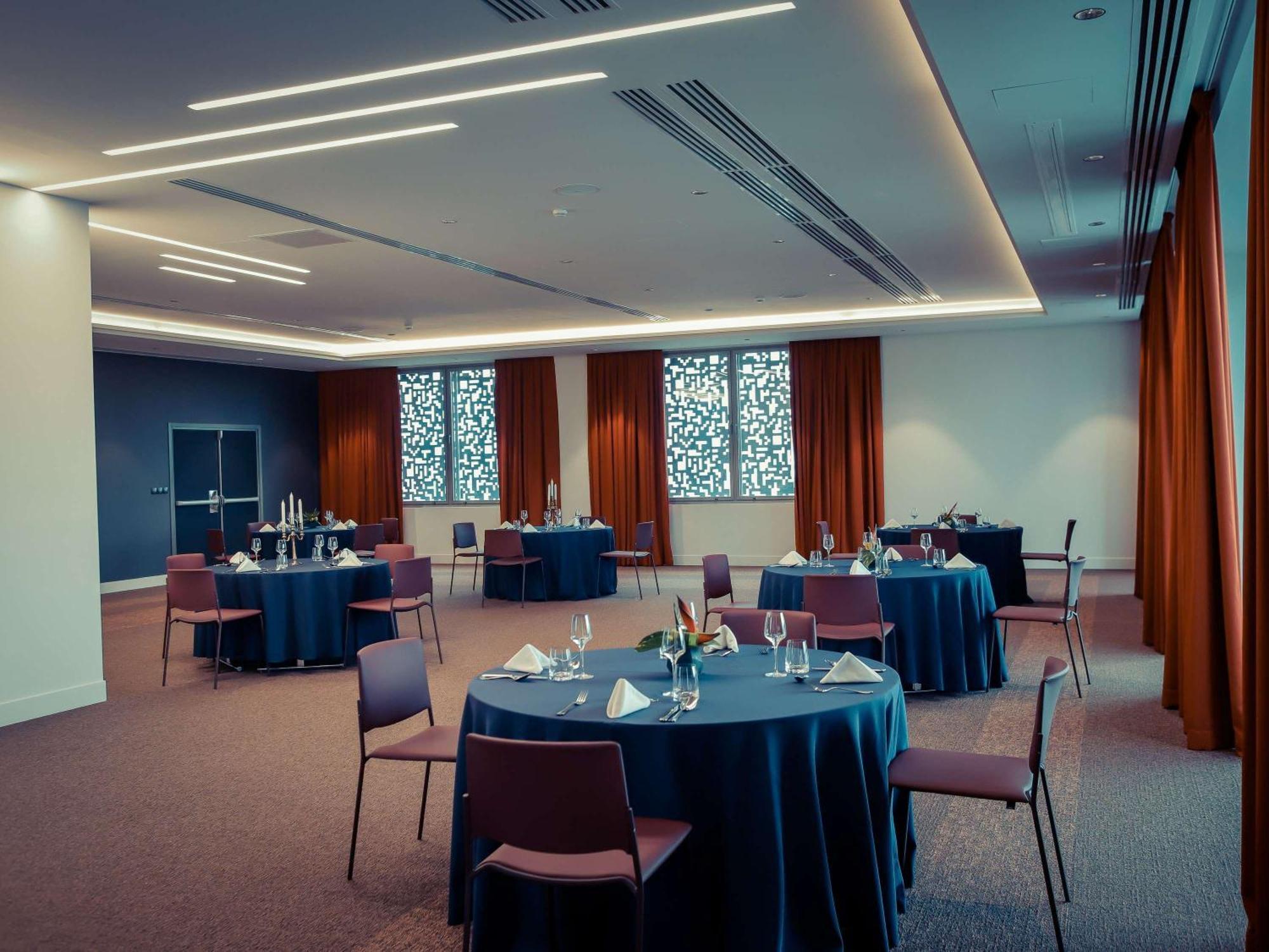 Novotel Convention And Spa Antananarivo Exterior photo
